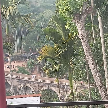 Nine Arch Araliya Homestay เอลลา ภายนอก รูปภาพ
