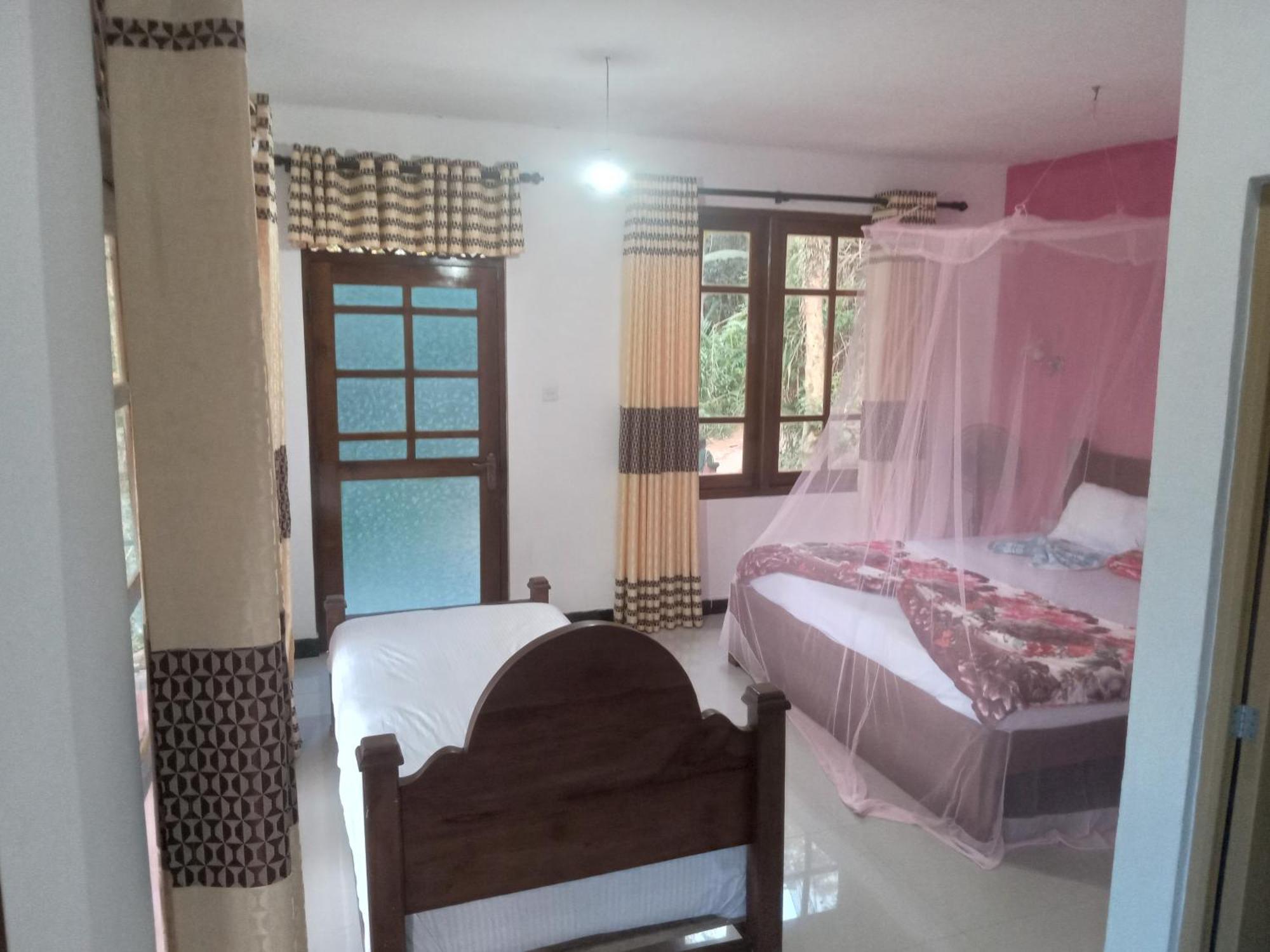 Nine Arch Araliya Homestay เอลลา ภายนอก รูปภาพ